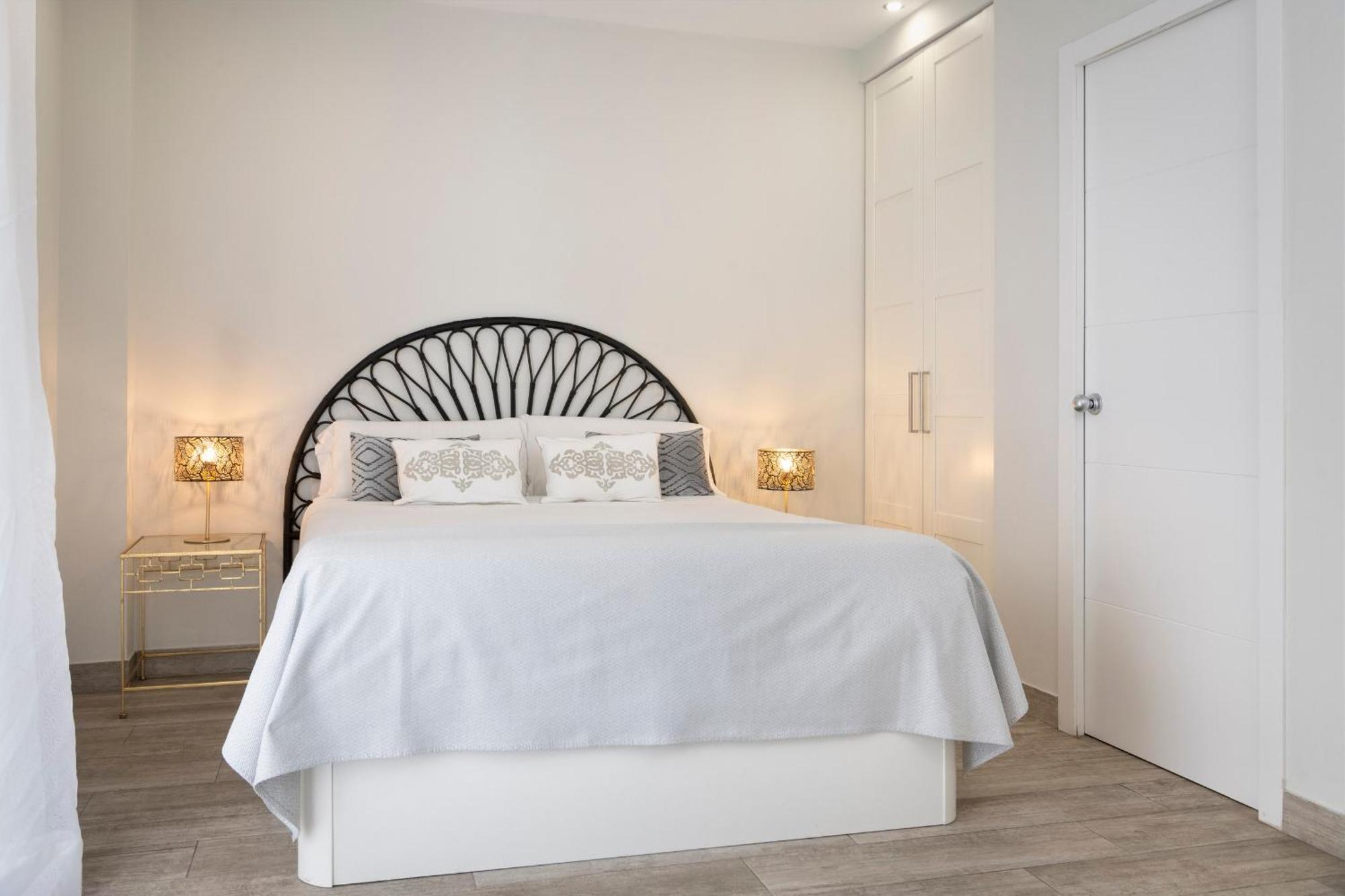 Alohamundi Cespedes Apartamento *
